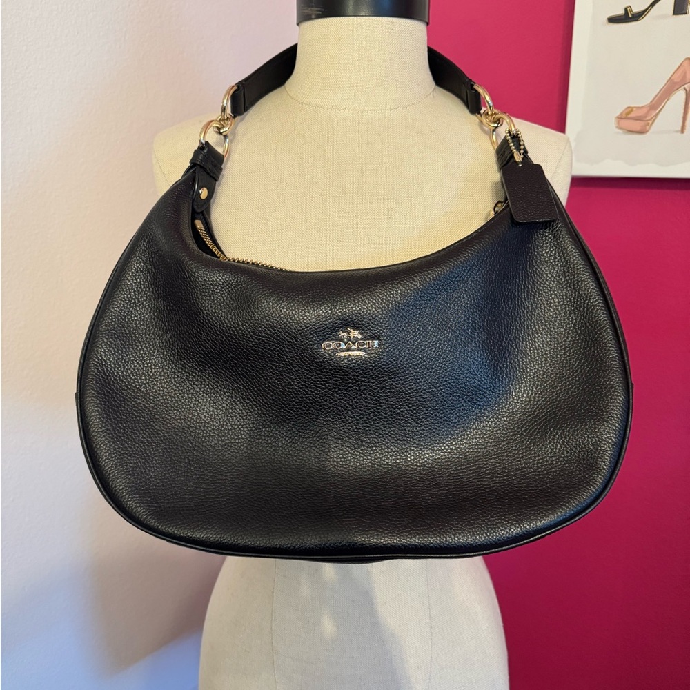 Coach Pebble Leather Harley East West Hobo